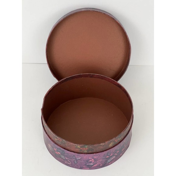 Holly Berry Round Decorative Empty Storage Gift Box Susan Winget Lang Candles - Picture 4 of 5
